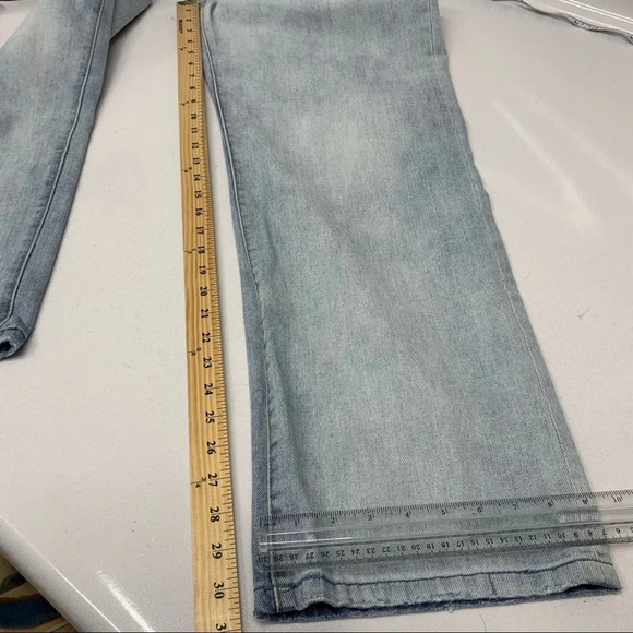 X Ray Mens Jeans 38 Blue Light Wash  Distressed Straight‎ Leg 100% Cotton  H08 - Picture 10 of 11